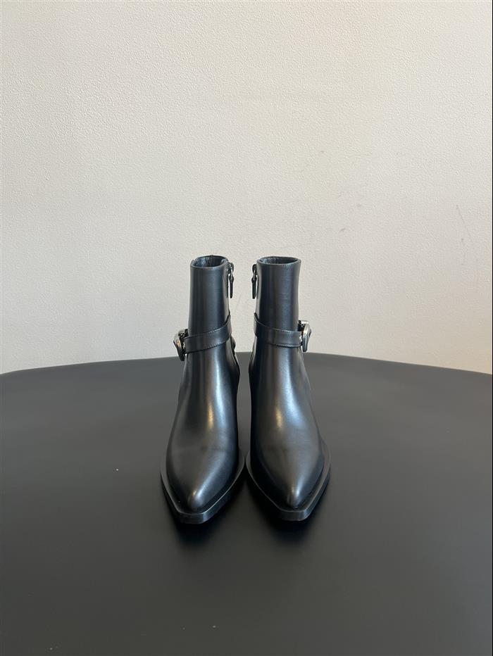 20251128174646534 380